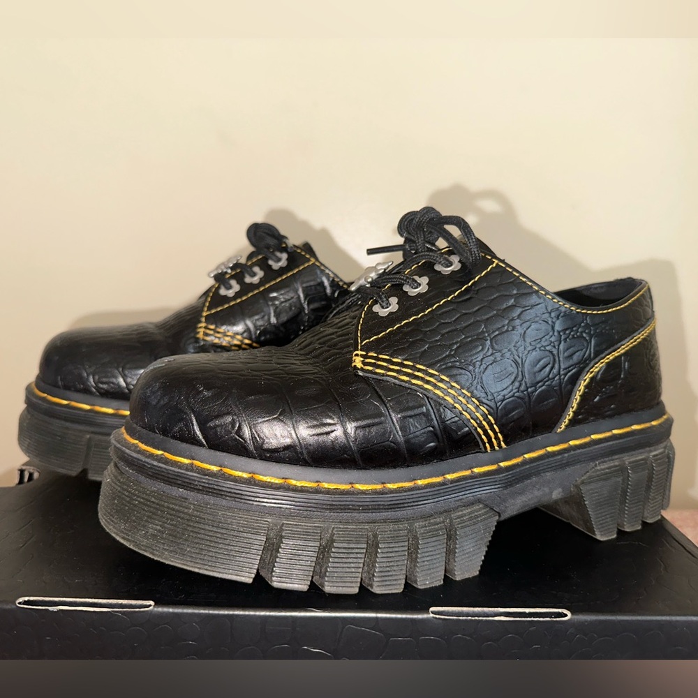 Heaven by Marc Jacobs x Dr Martens New Vibrance Croco